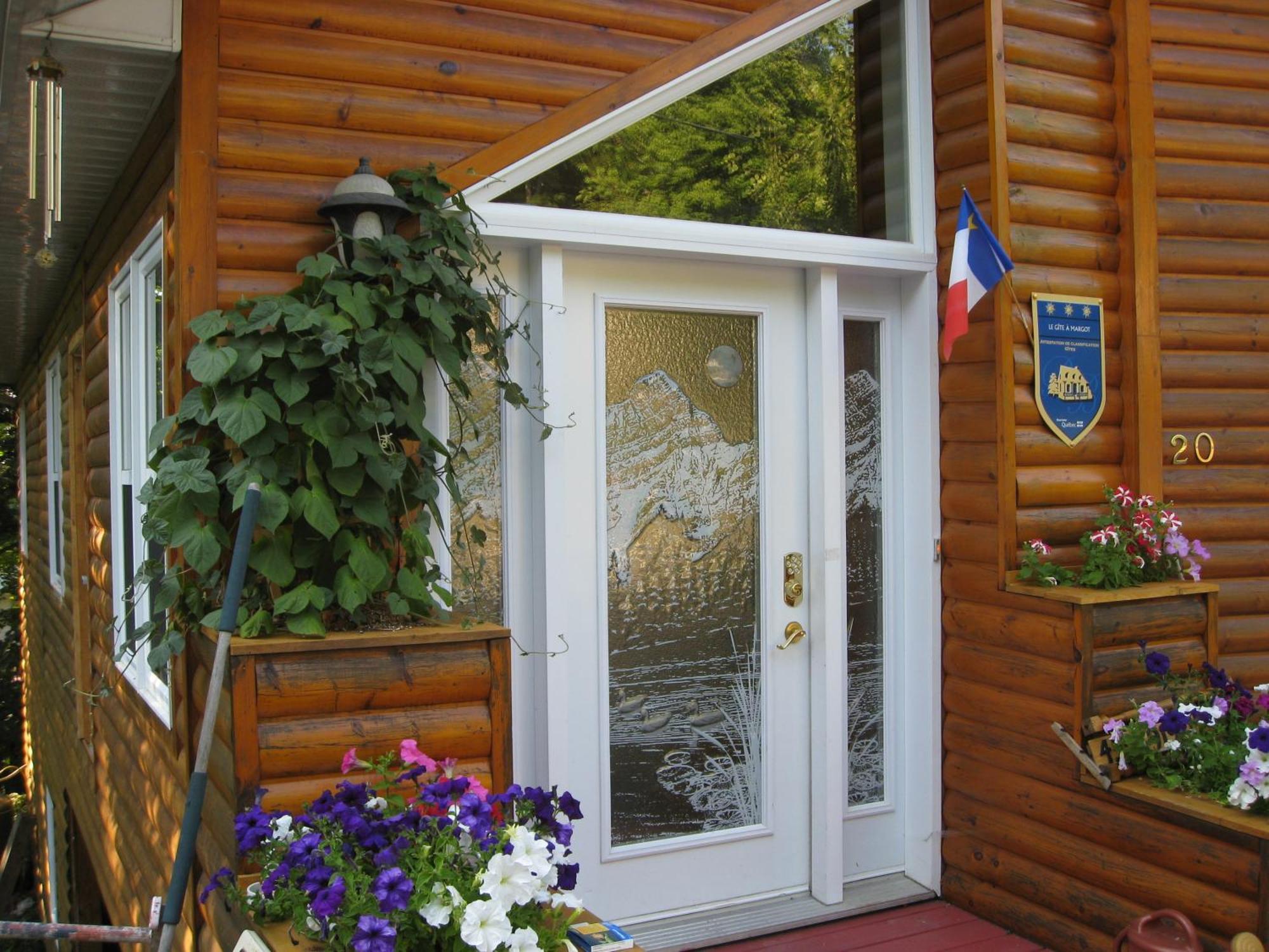 Le Gite A Margot Bromont Extérieur photo
